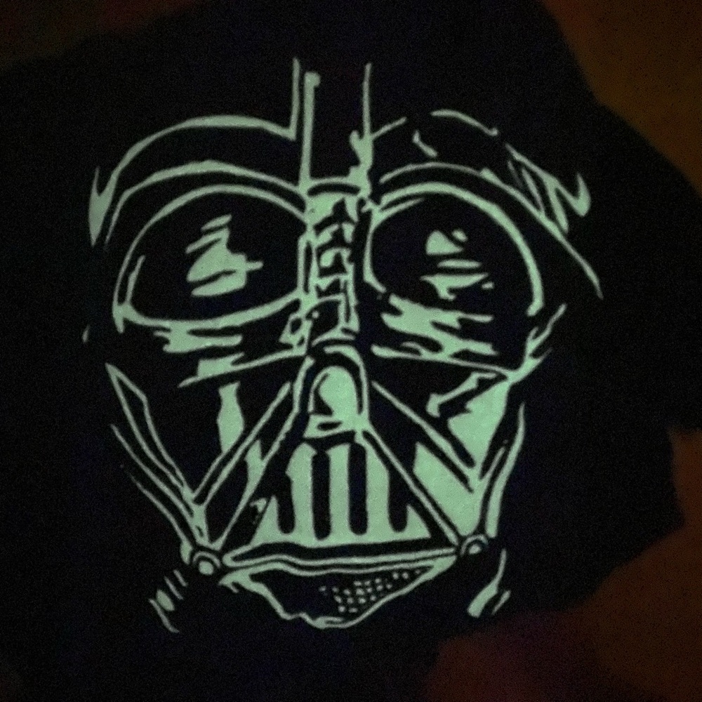 darth vader “star wars class of 2013” glow-in-the-dark heavy cotton t / sz med